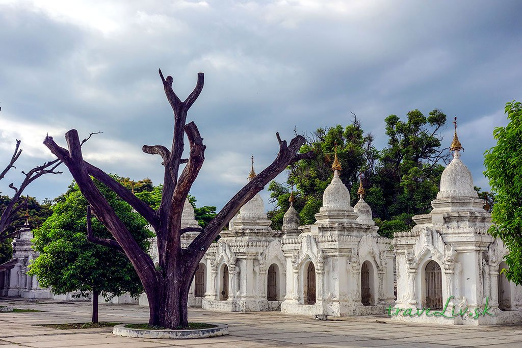 Kuthodaw Pagoda Myanmar