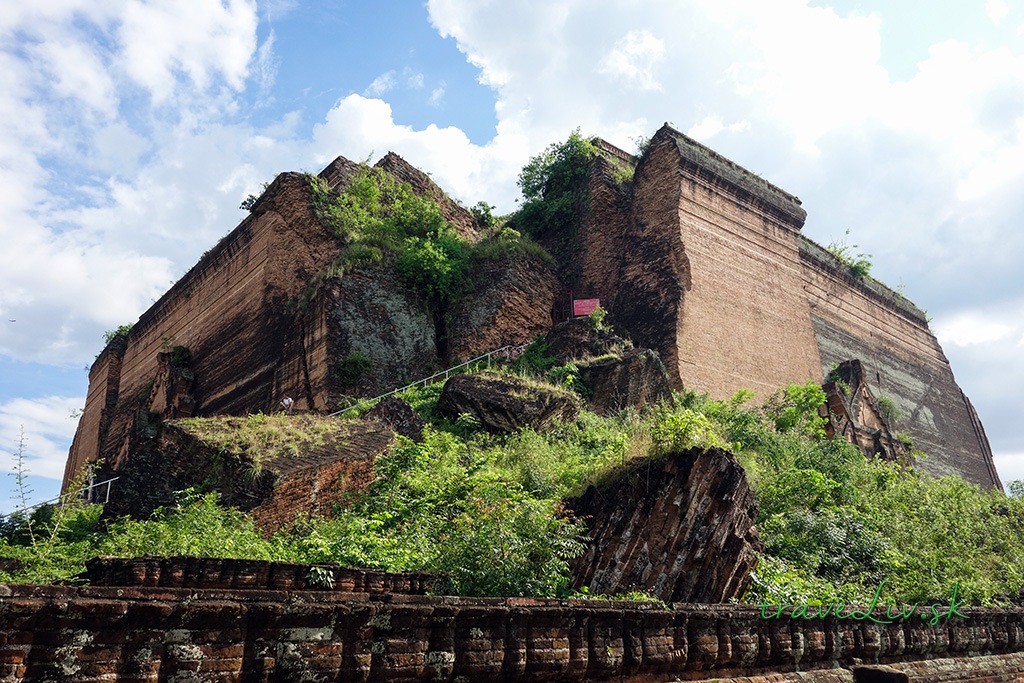 Mingun stupa