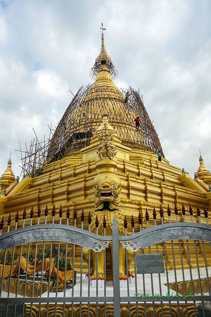 Kuthodaw Pagoda